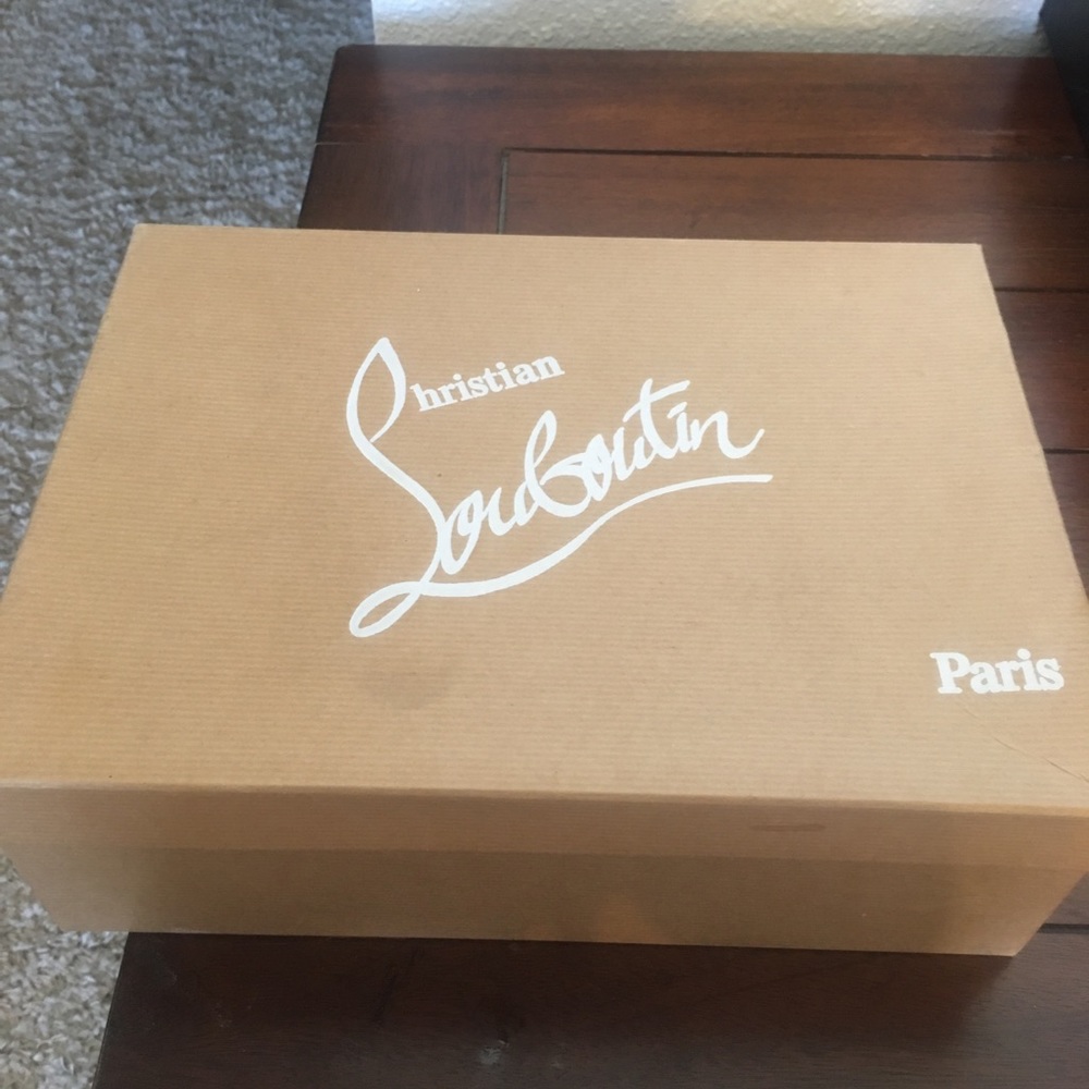 Christian Louboutin Poseidon peep toe heels - Picture 8 of 8